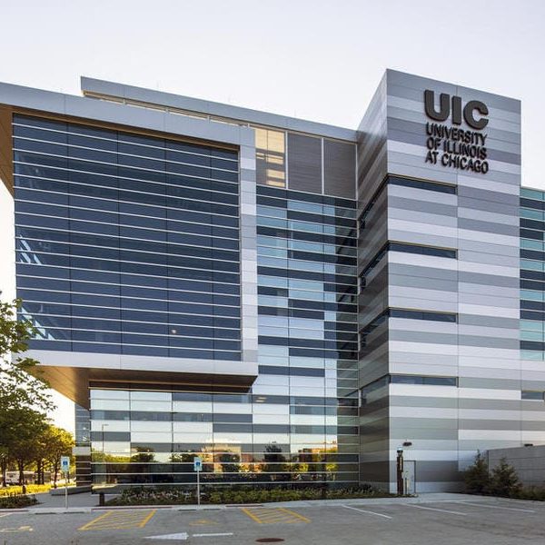 University of Illinois at Chicago
